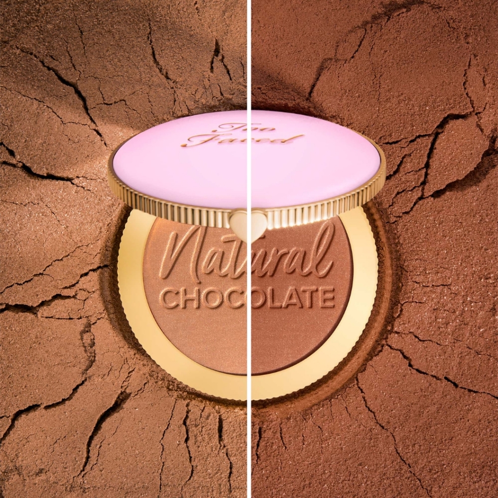 TOO FACED- Chocolate Soleil: Cocoa-Infused Healthy Glow Bronzer - Picture 6 of 13